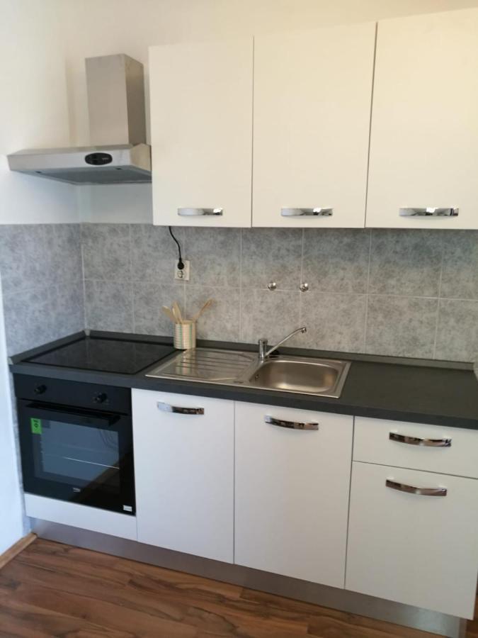 Ivanka Apartments Врбоска Екстериор снимка