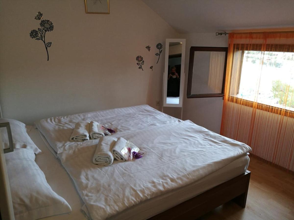 Ivanka Apartments Врбоска Екстериор снимка